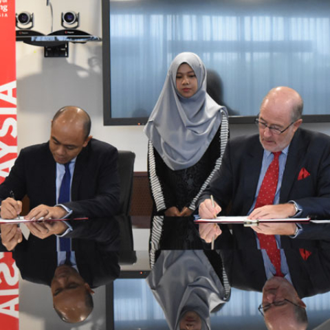 University of Reading Malaysia establishes partnership with IBFIM – a leading Islamic Finance talent development institute